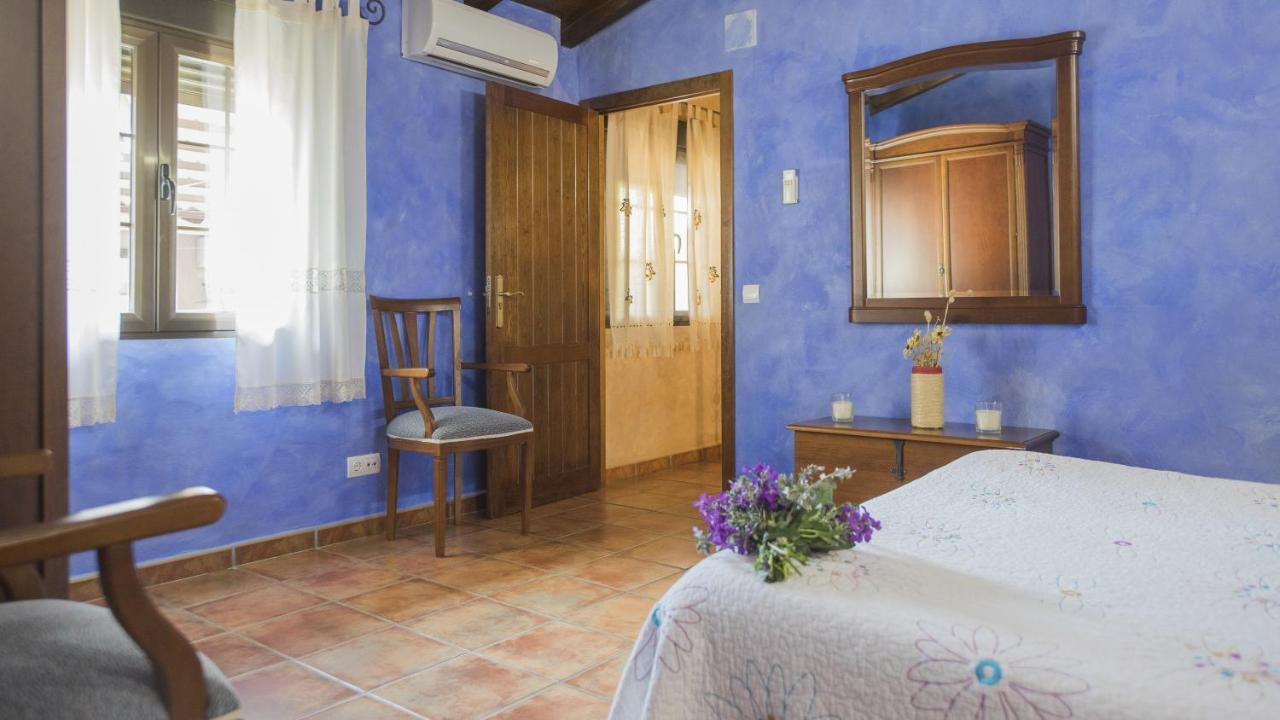 Los Laureles 2 Urda エクステリア 写真