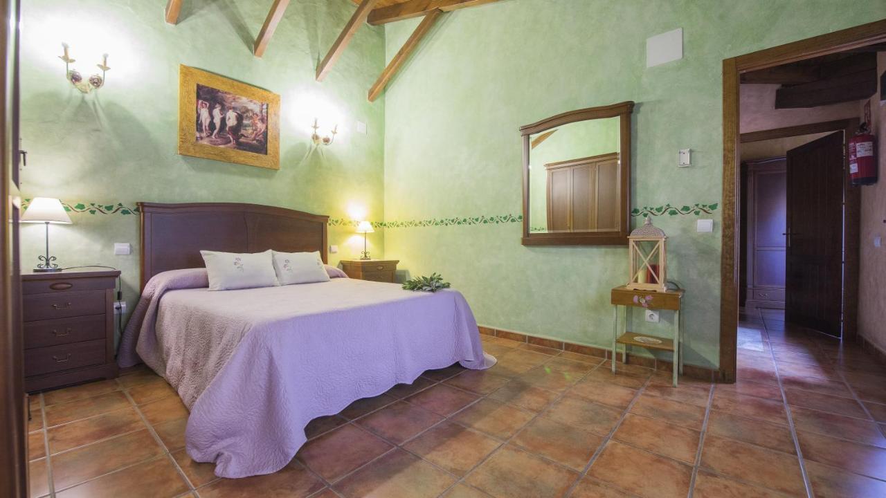 Los Laureles 2 Urda エクステリア 写真